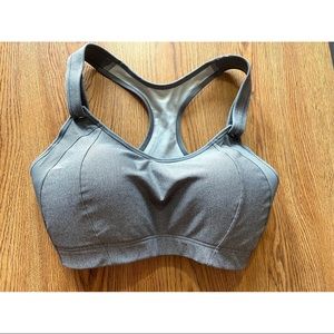 NWOT Syrokan 34DD (34E) Grey Sports Bra